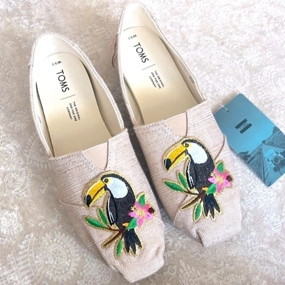 Toms brand new